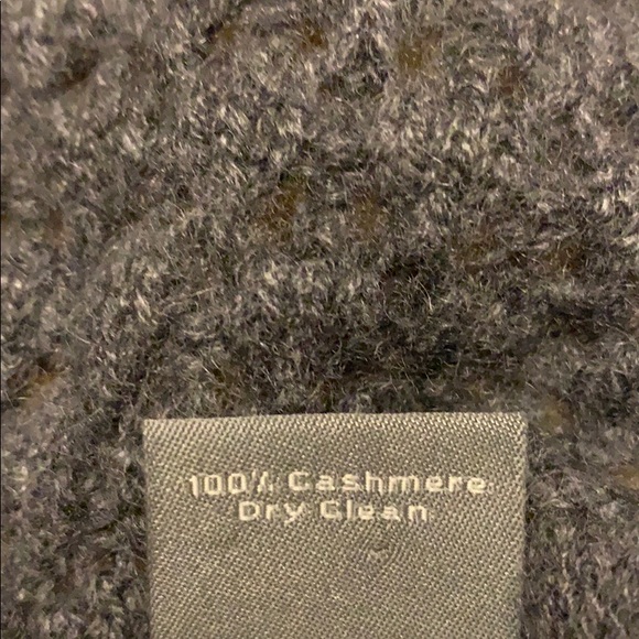 Ann Taylor 100% Cashmere Sweater - Picture 6 of 6
